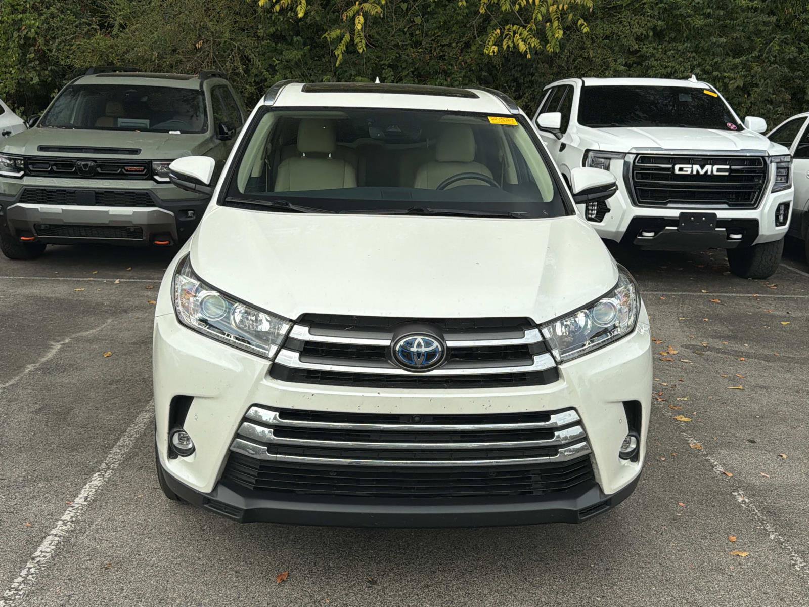 Used 2019 Toyota Highlander Hybrid Limited Platinum SUV