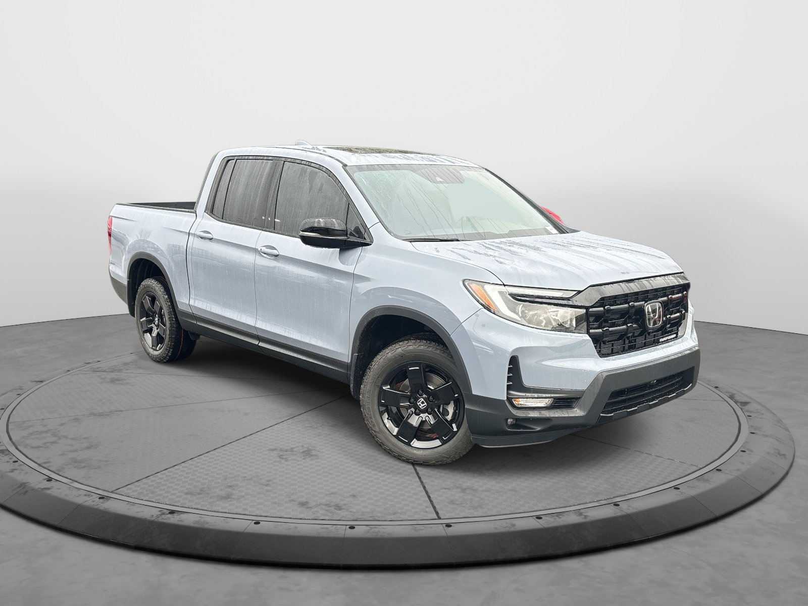2026 Honda Ridgeline Black Edition photo 2
