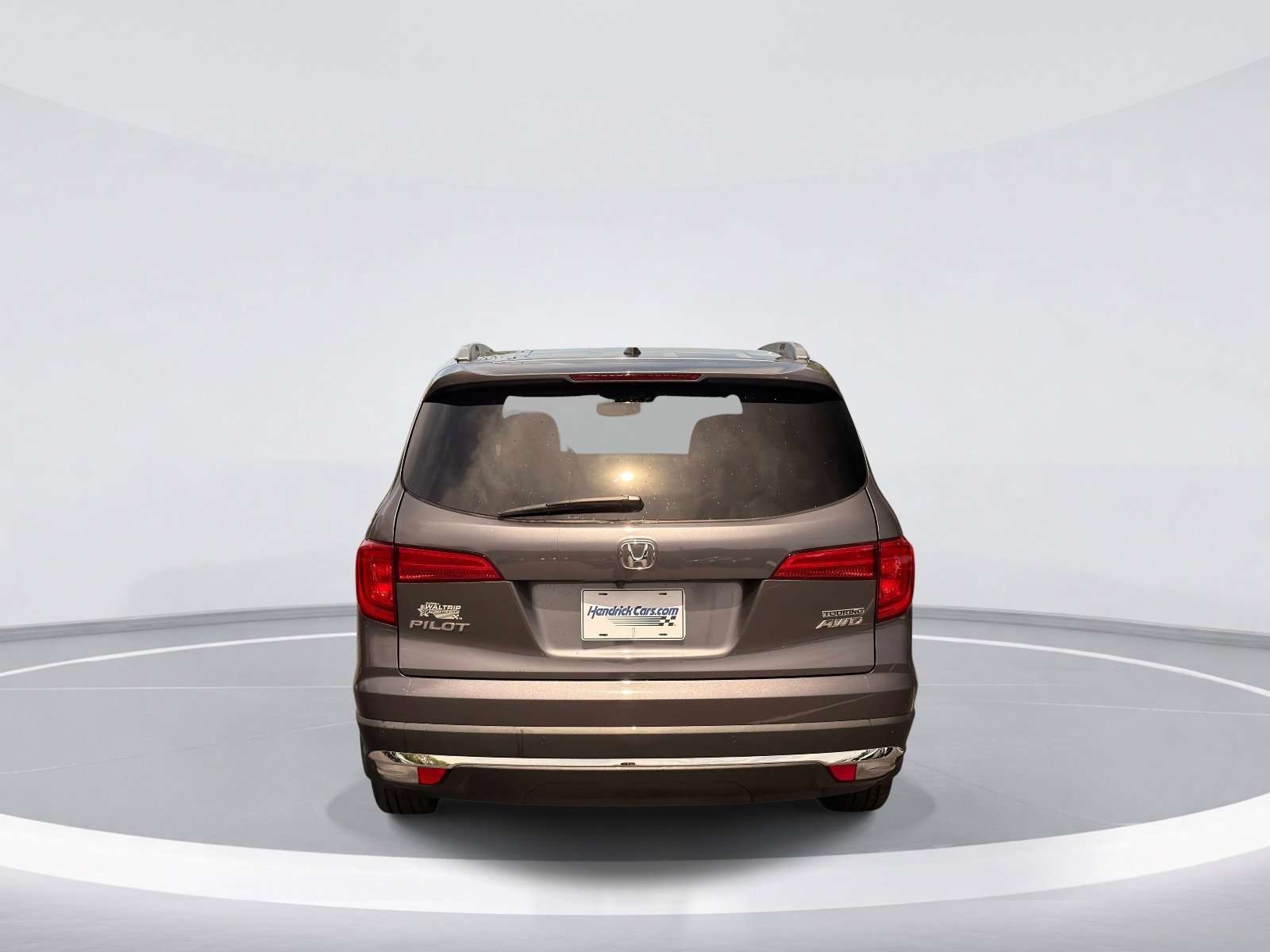 2018 Honda Pilot Touring photo 3