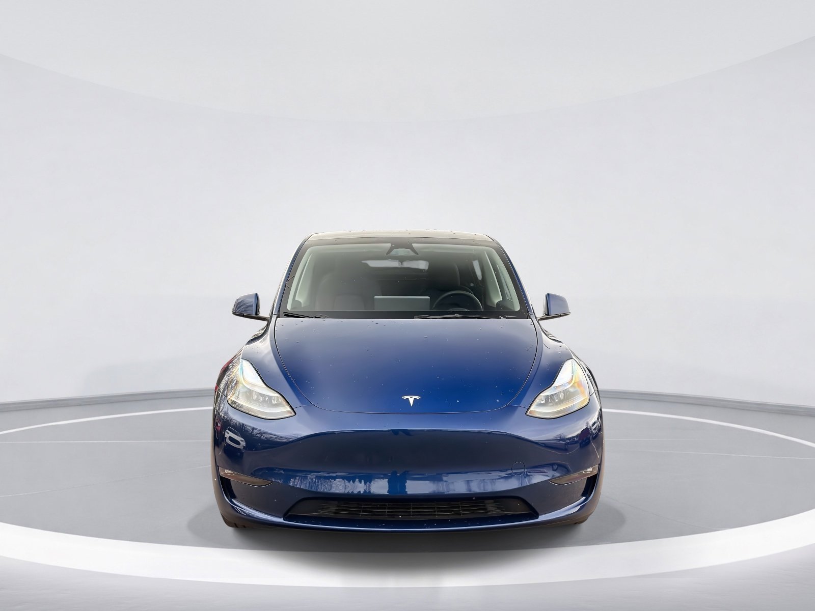 2024 Tesla Model Y Long Range photo 2