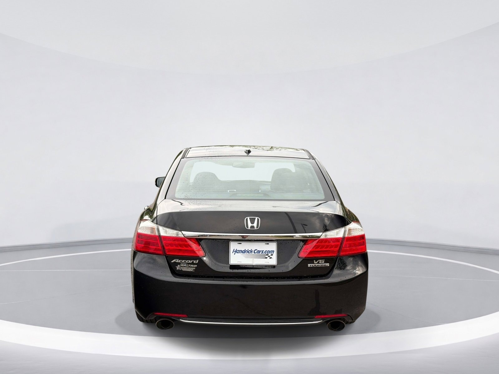 2013 Honda Accord Touring photo 3