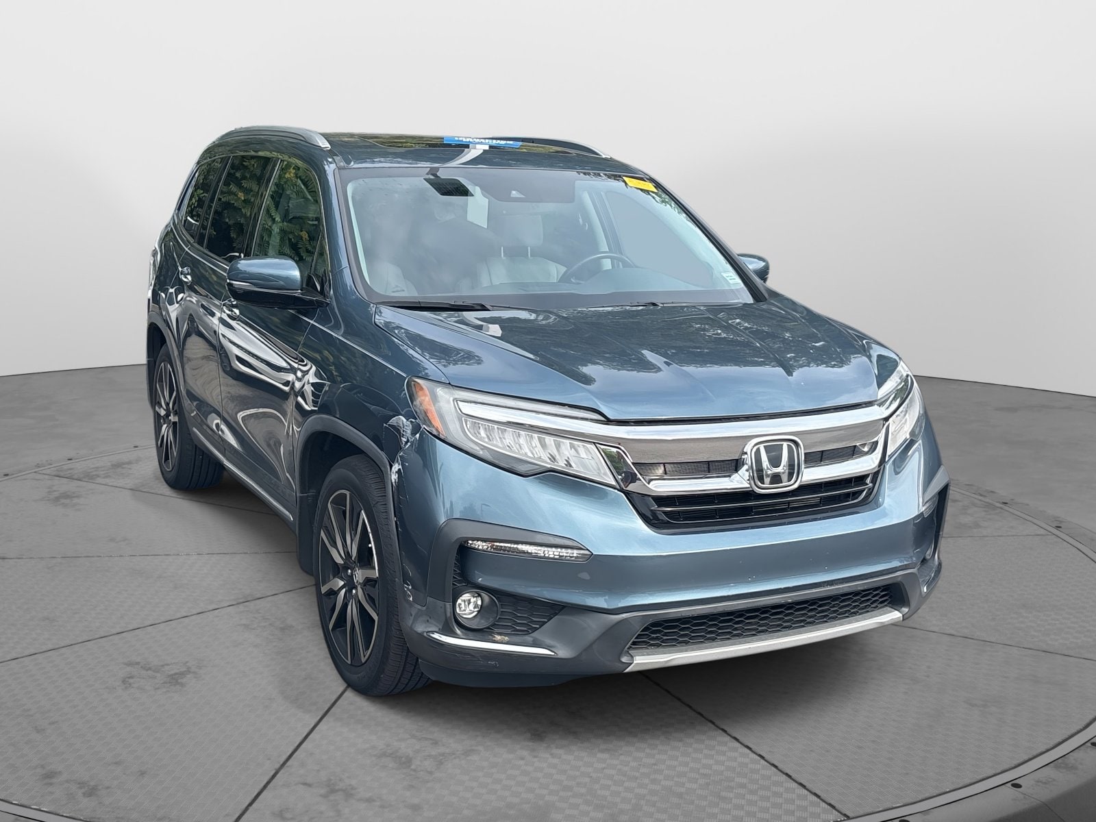 Used 2019 Honda Pilot Touring with VIN 5FNYF5H92KB004749 for sale in Franklin, TN