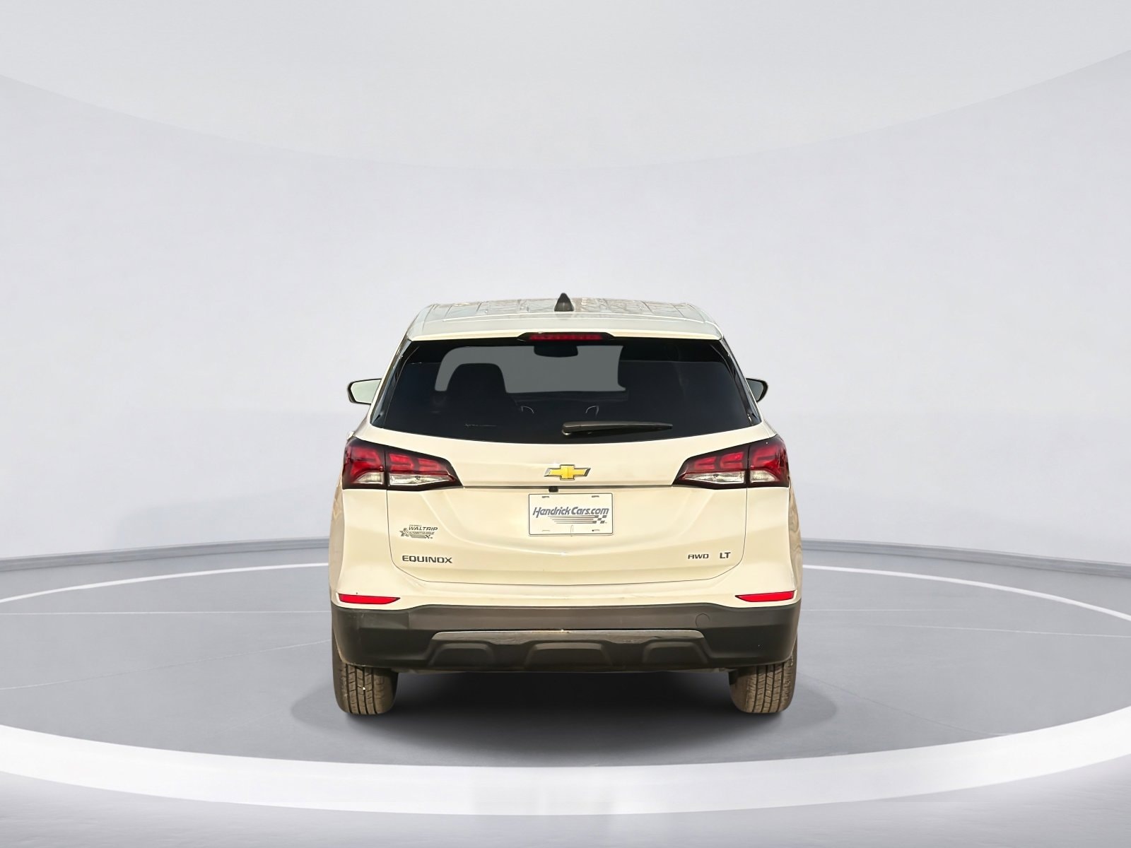 2023 Chevrolet Equinox LT photo 3