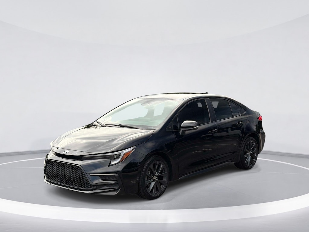 Used 2024 Toyota Corolla SE Sedan