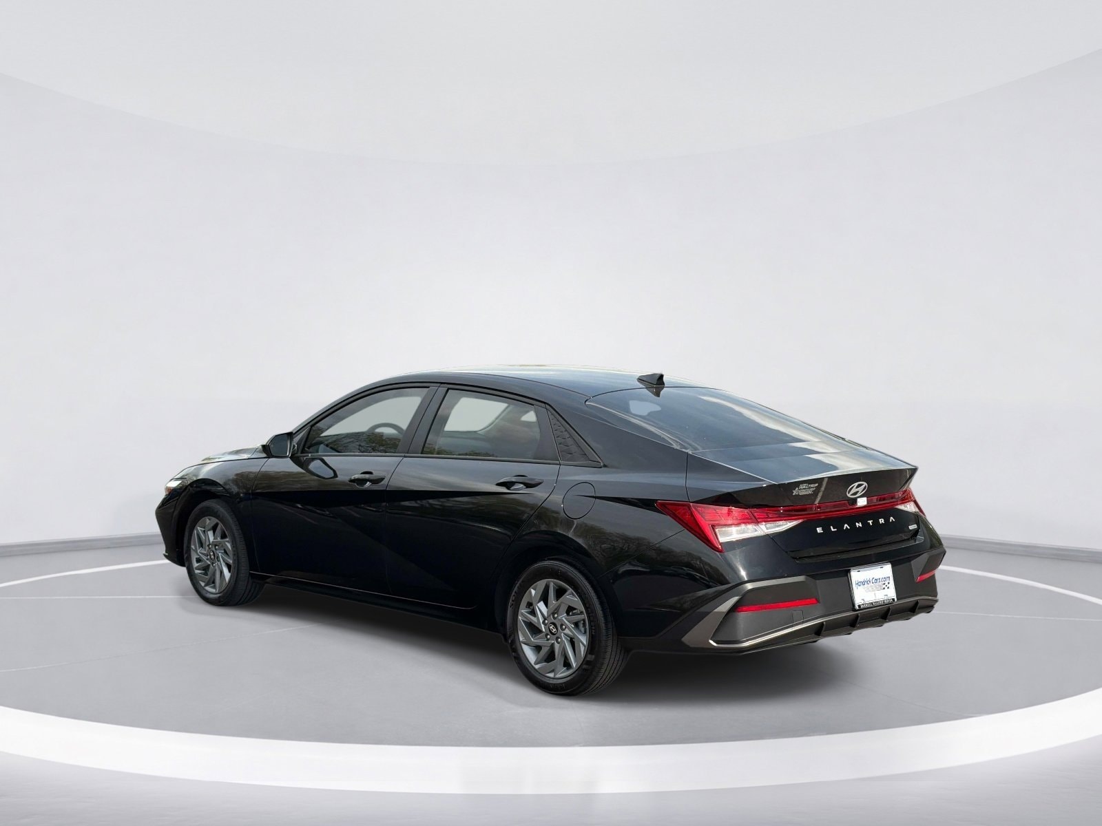 2025 Hyundai Elantra Hybrid Blue photo 6