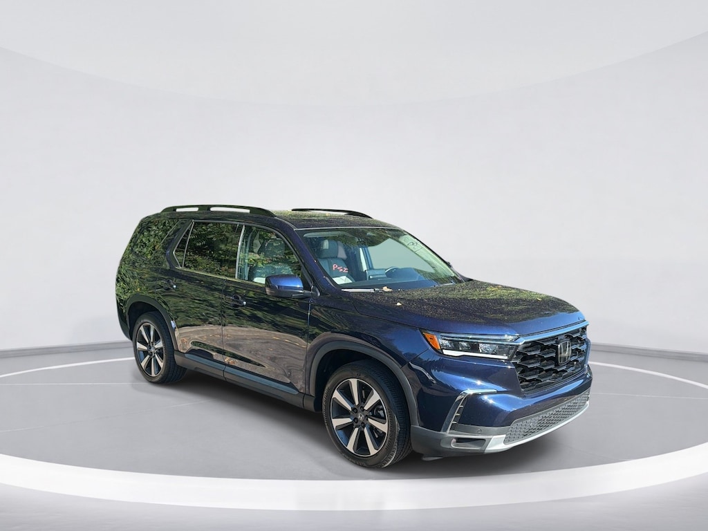 Certified 2024 Honda Pilot Touring SUV