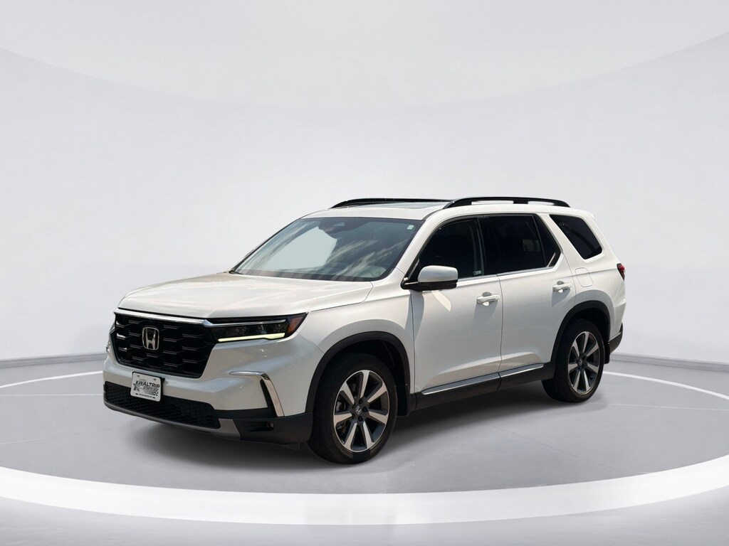 Certified 2025 Honda Pilot Elite SUV