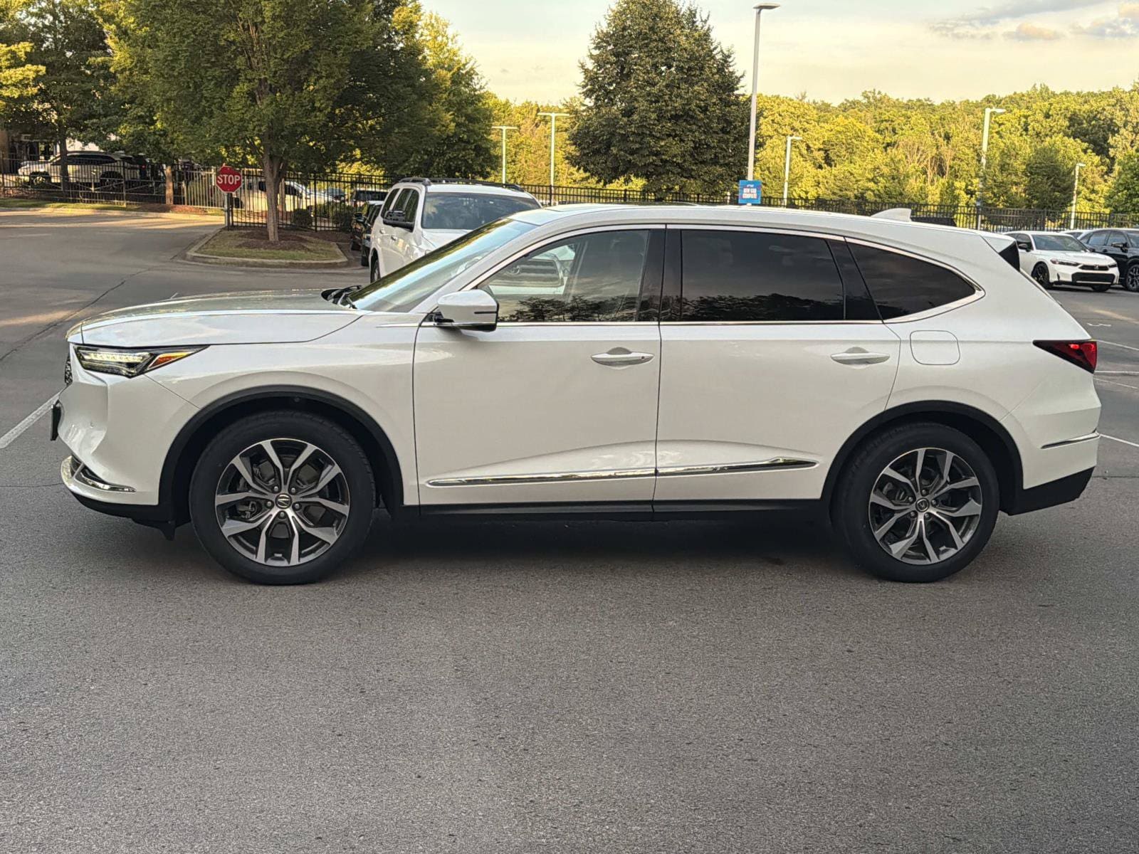 Acura MDX W/Technology Package