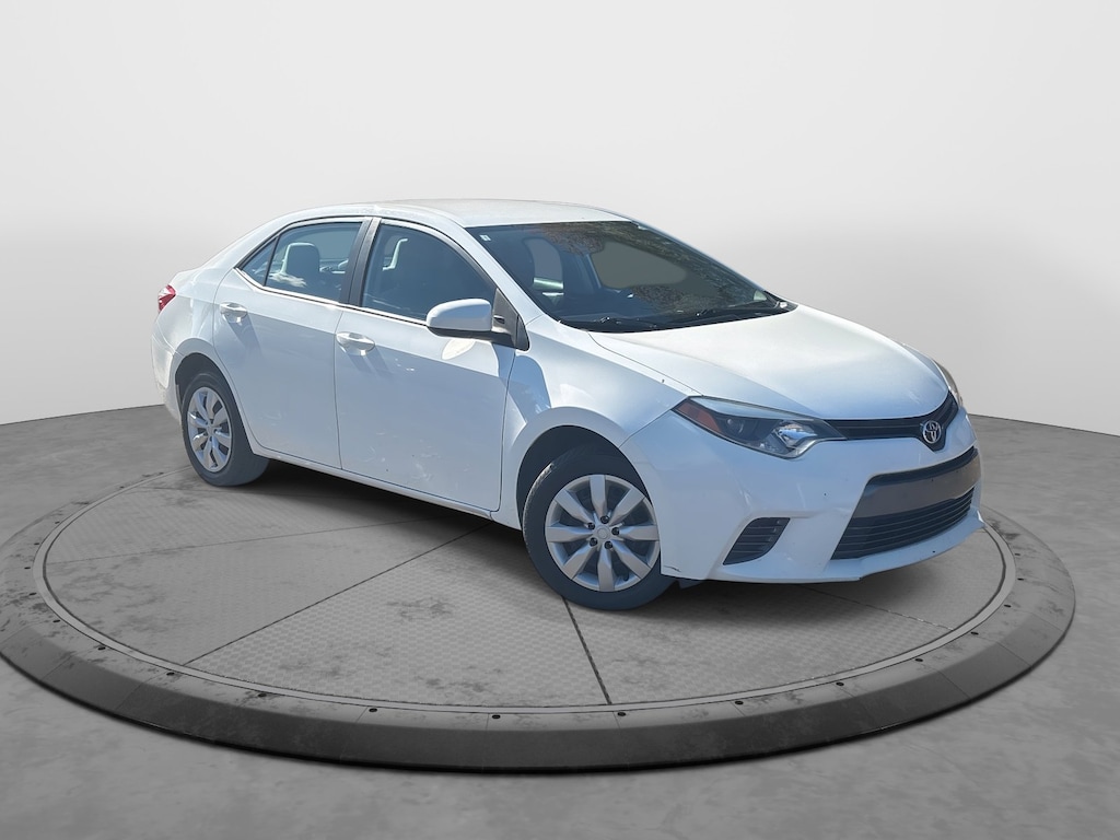 Used 2015 Toyota Corolla LE Sedan