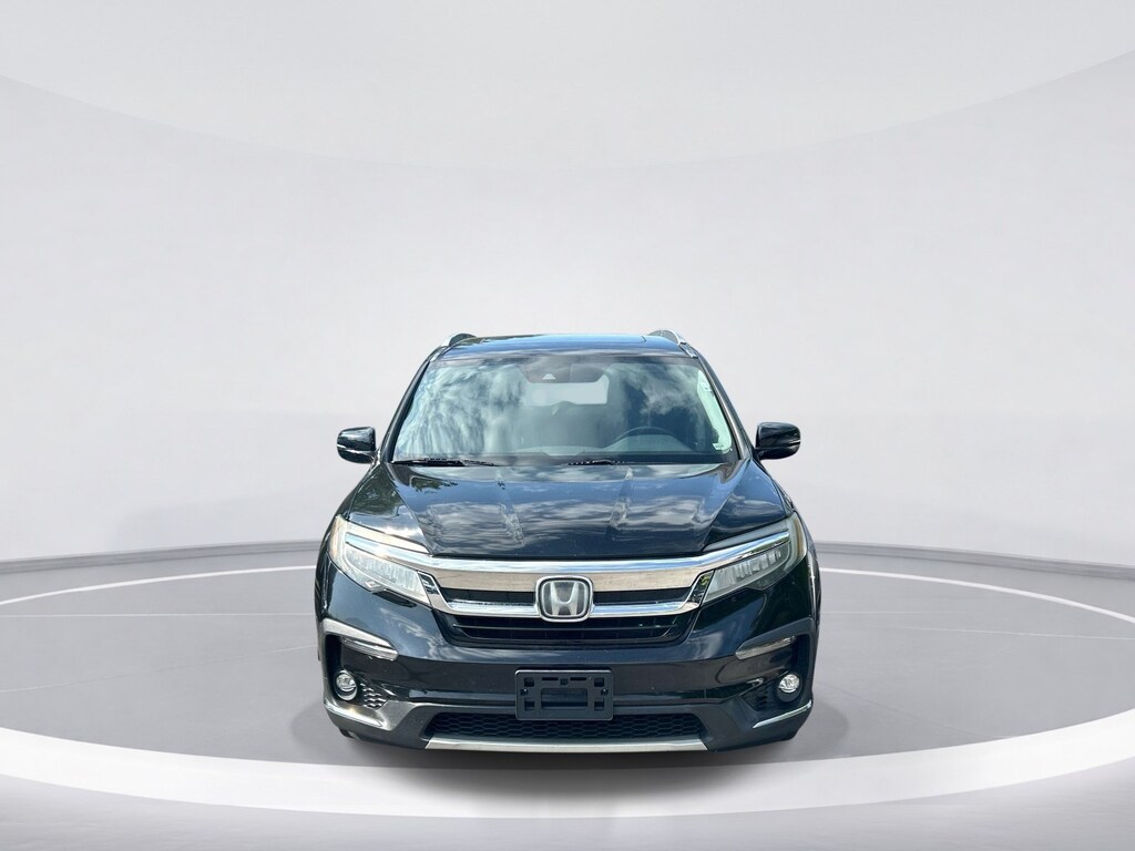 Certified 2019 Honda Pilot Touring 7-Passenger SUV