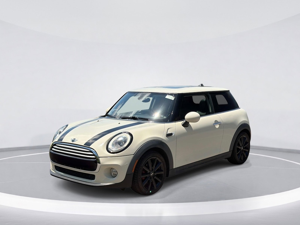 Used 2014 MINI Cooper Hardtop Hatchback
