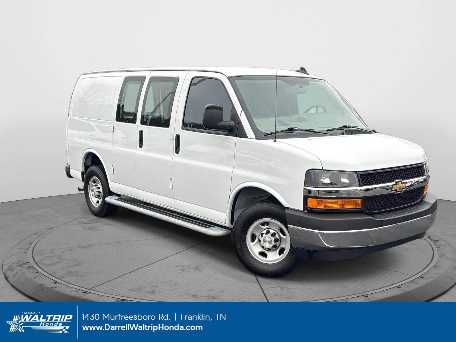 2024 Chevrolet Express Cargo Work Van's photo