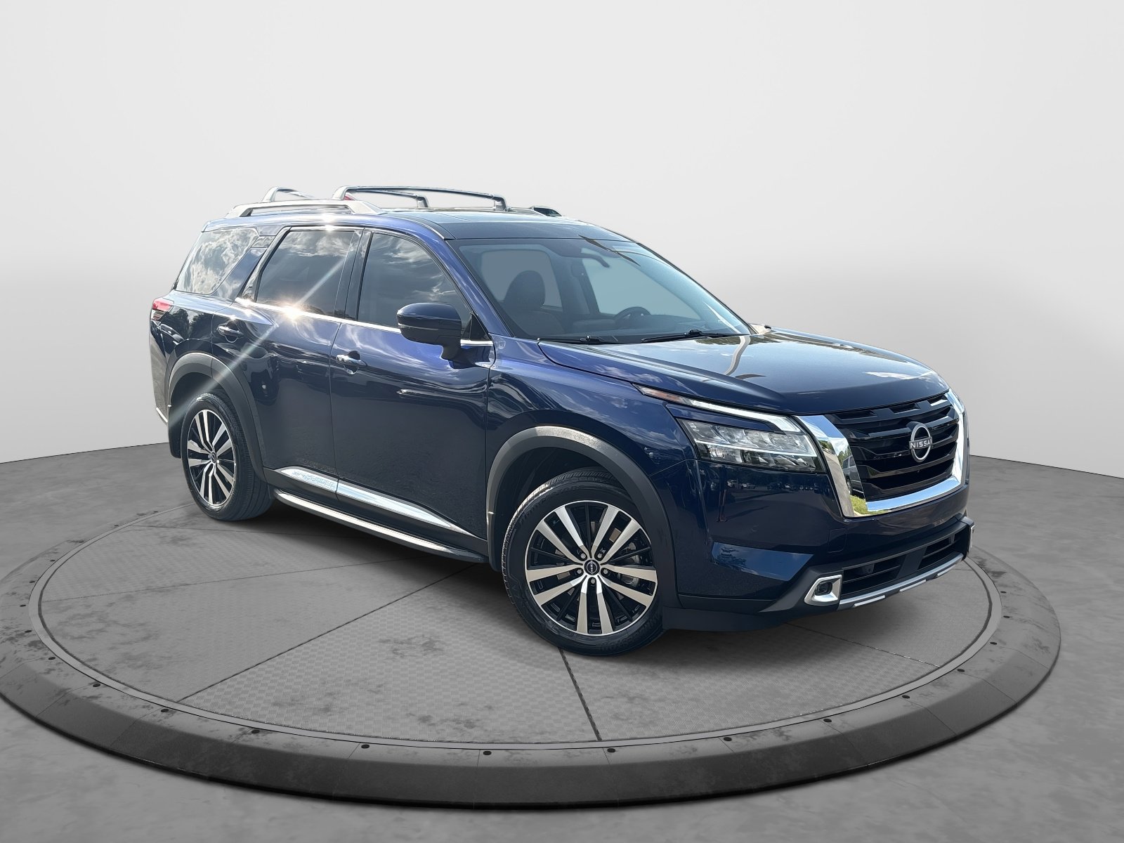 Used 2024 Nissan Pathfinder Platinum with VIN 5N1DR3DJXRC226985 for sale in Franklin, TN