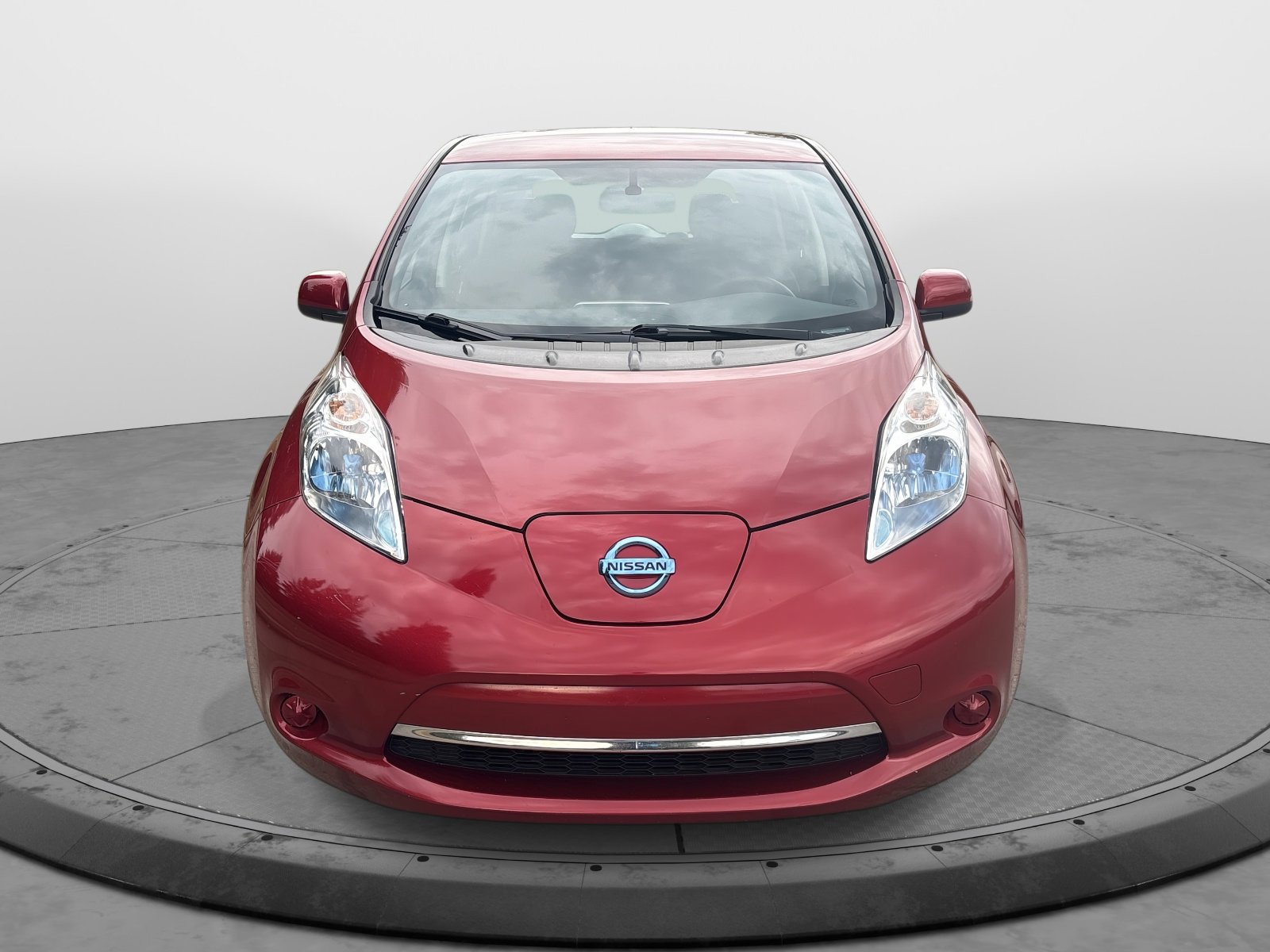 2013 Nissan Leaf S photo 2