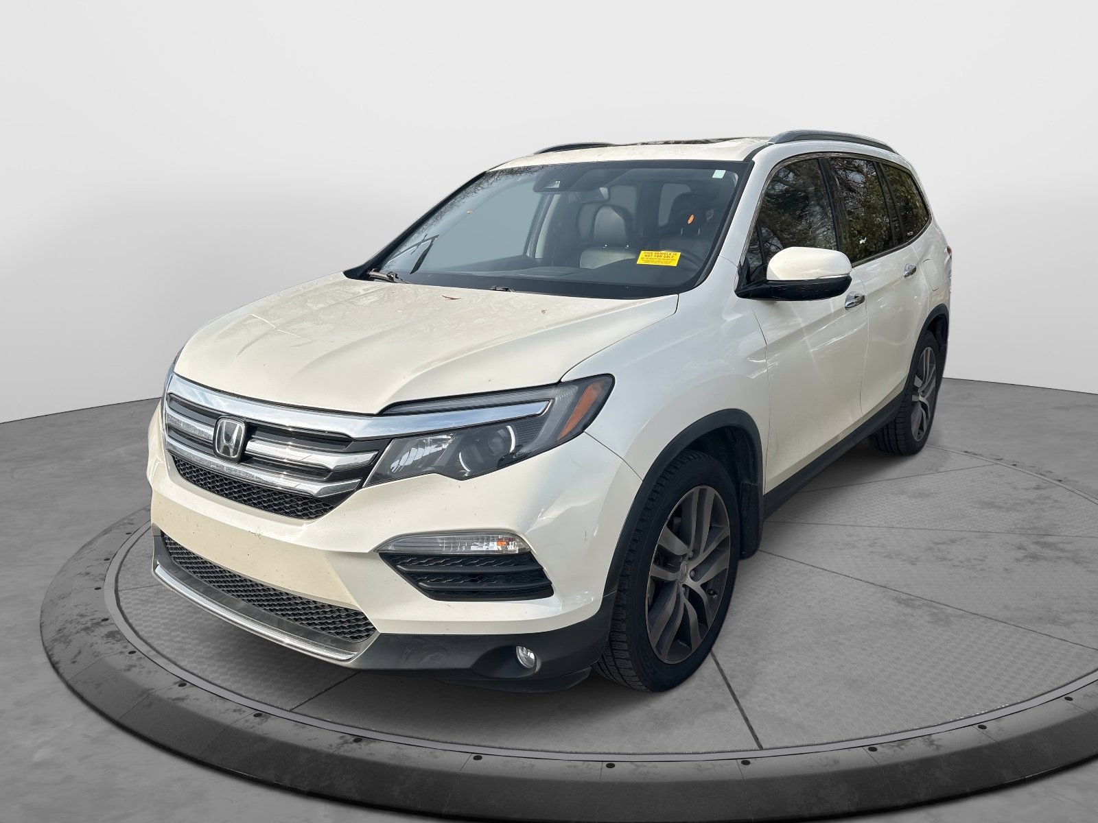 2018 Honda Pilot Touring photo 3