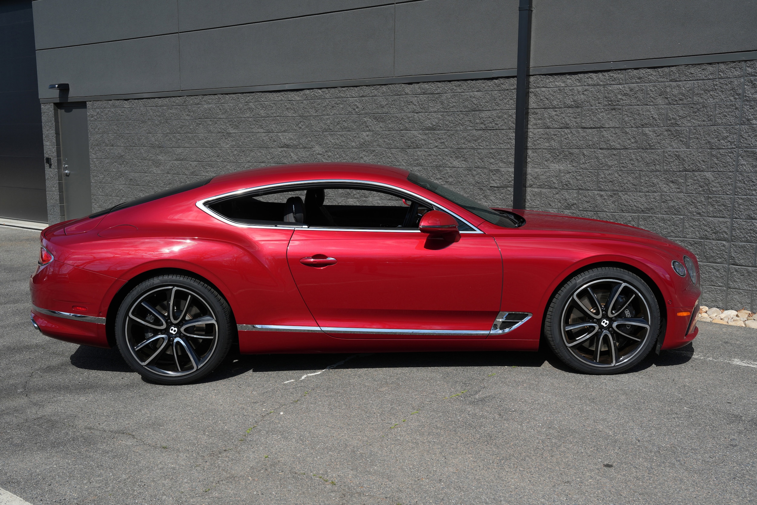 2020 Bentley Continental GT V8 photo 3
