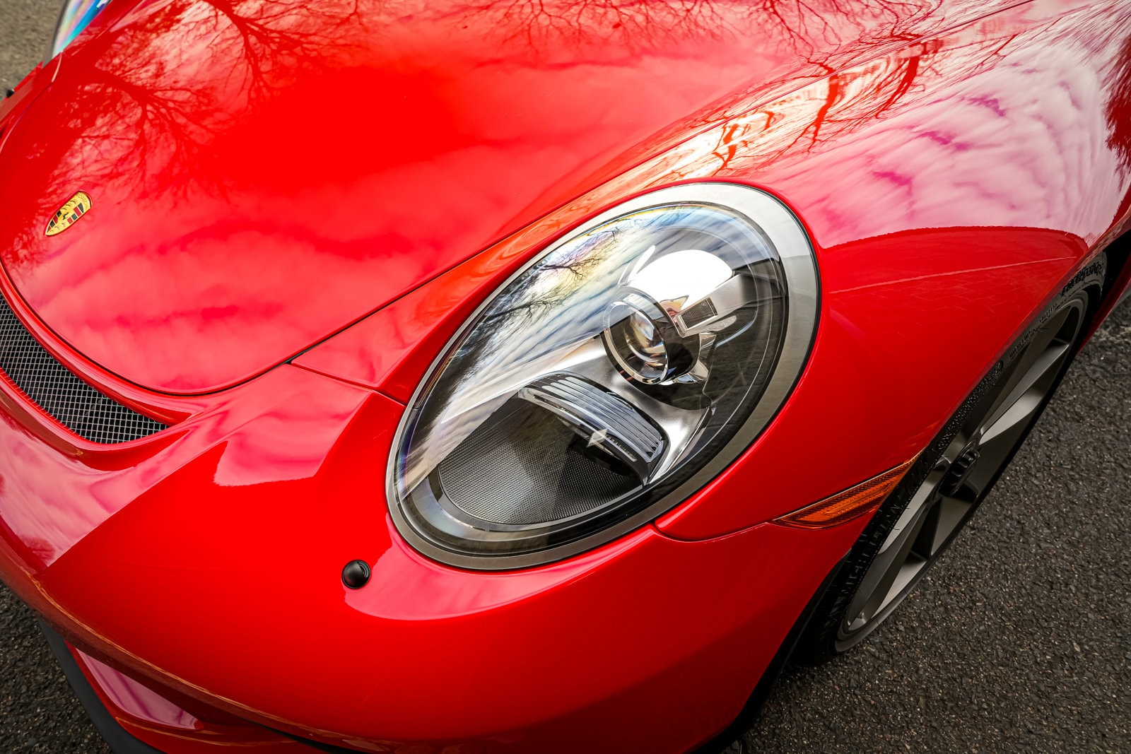 2018 Porsche 911 GT3 photo 2