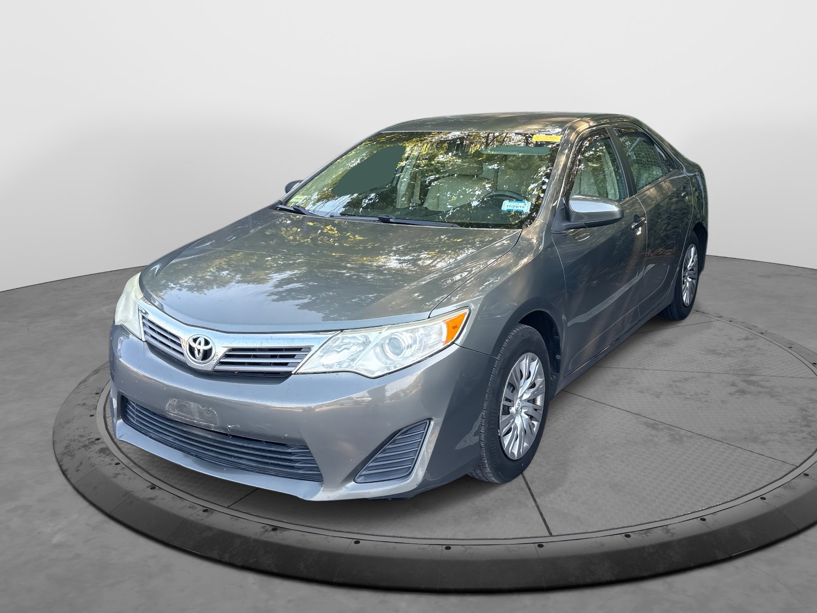 2014 Toyota Camry L photo 3