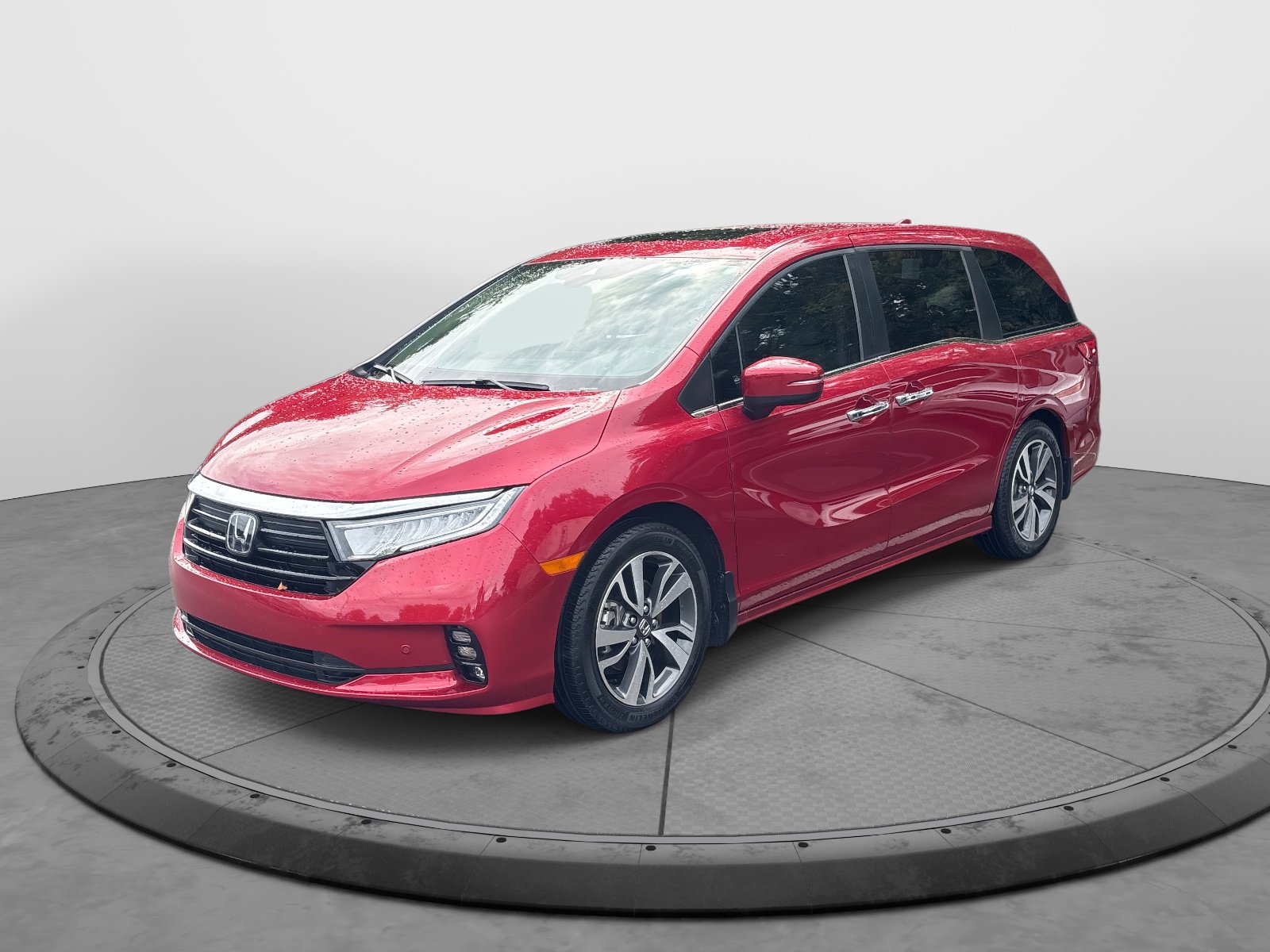 2023 Honda Odyssey Touring photo 3