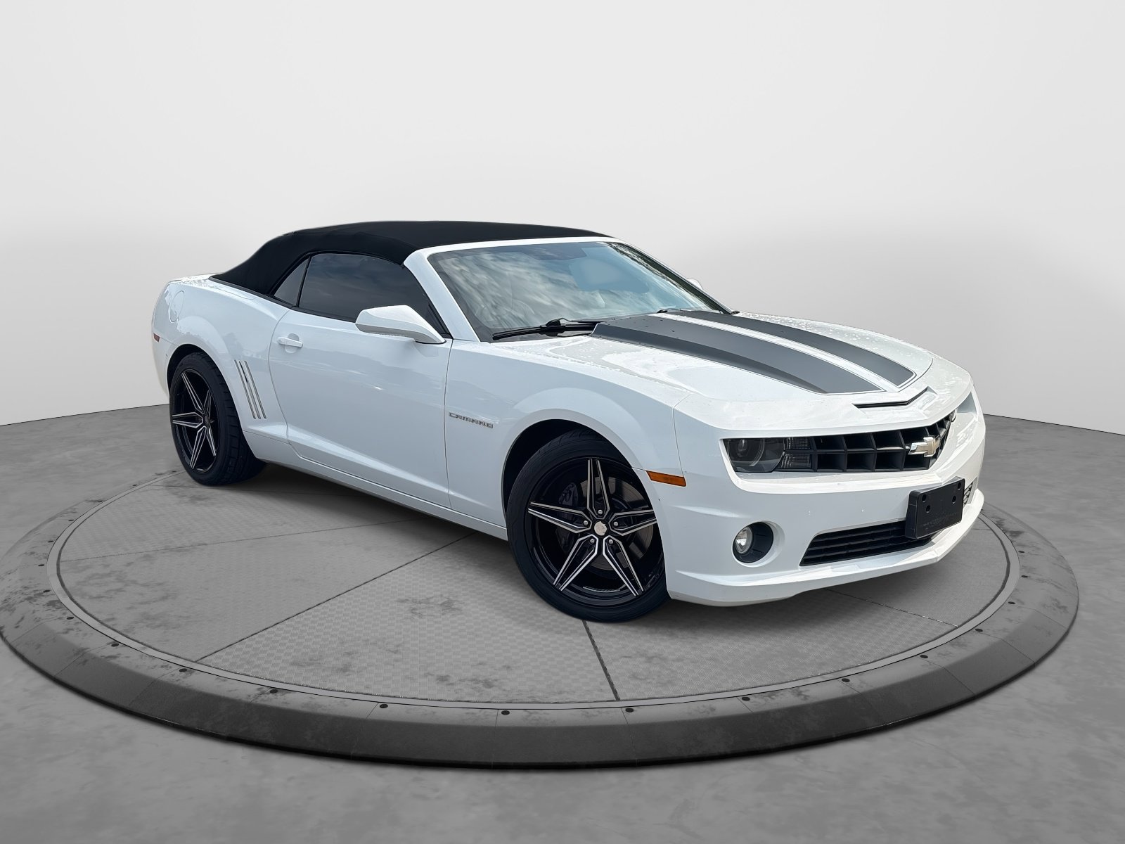2011 Chevrolet Camaro 2SS photo 2