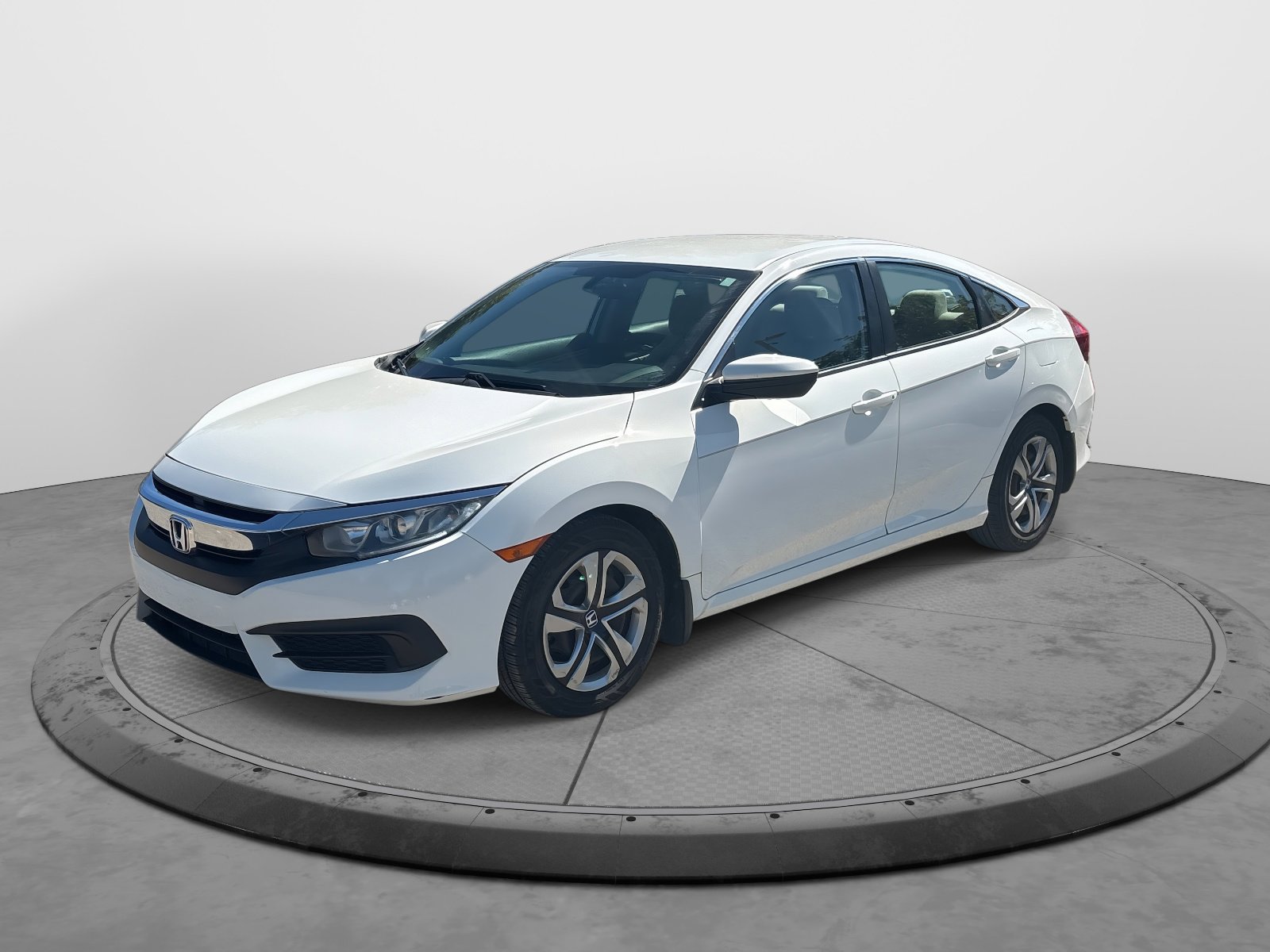 2020 Honda Civic LX Hatchback photo 3