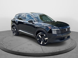 2025 Nissan Kicks SR SUV