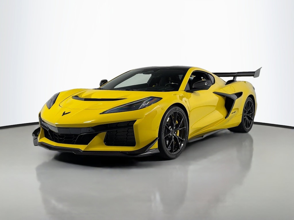 Used 2025 Chevrolet Corvette 3LZ 2dr Car