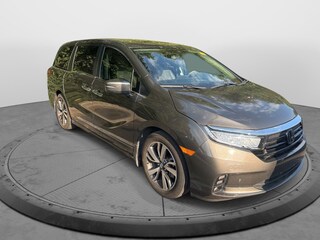 2023 Honda Odyssey Touring Van