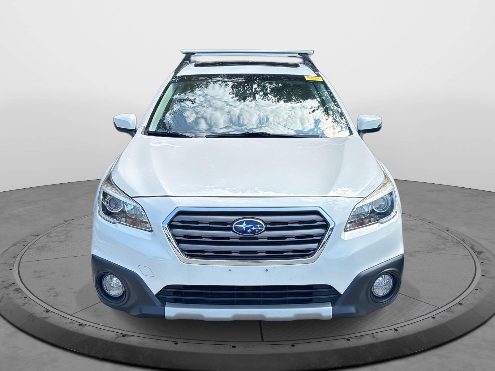 2017 Subaru Outback Touring photo 3