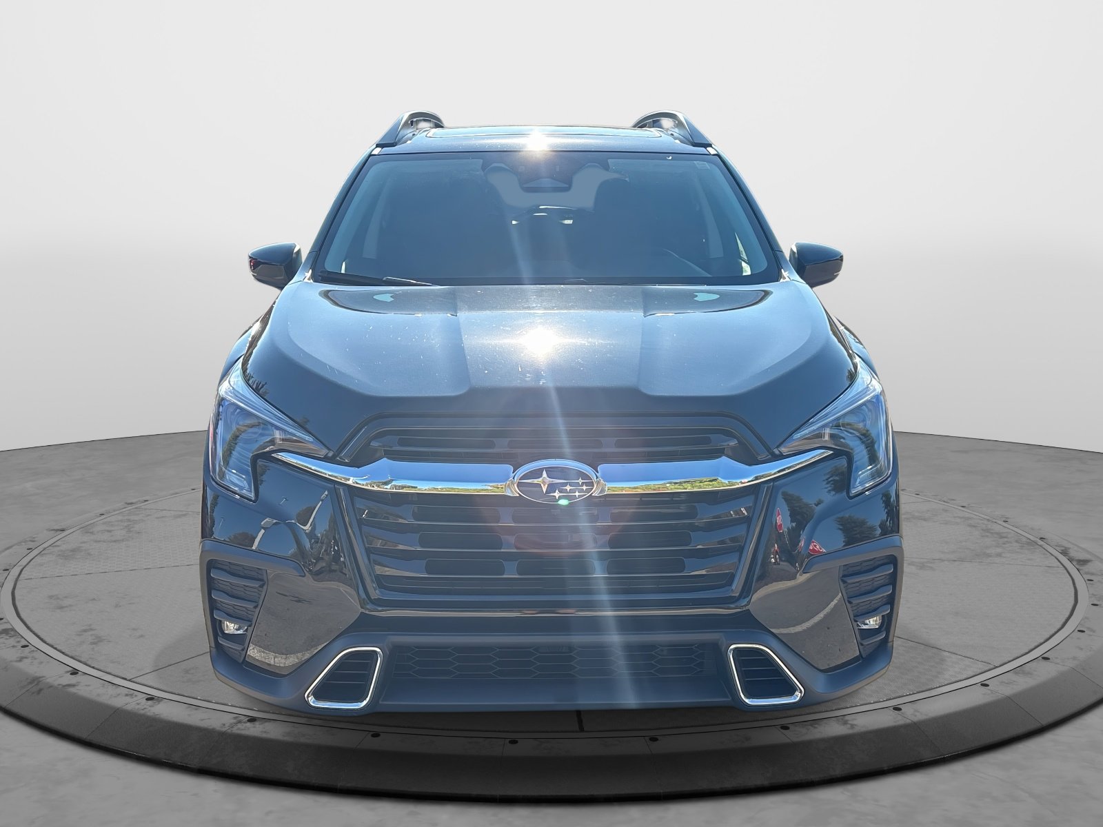 2024 Subaru Ascent Touring photo 3