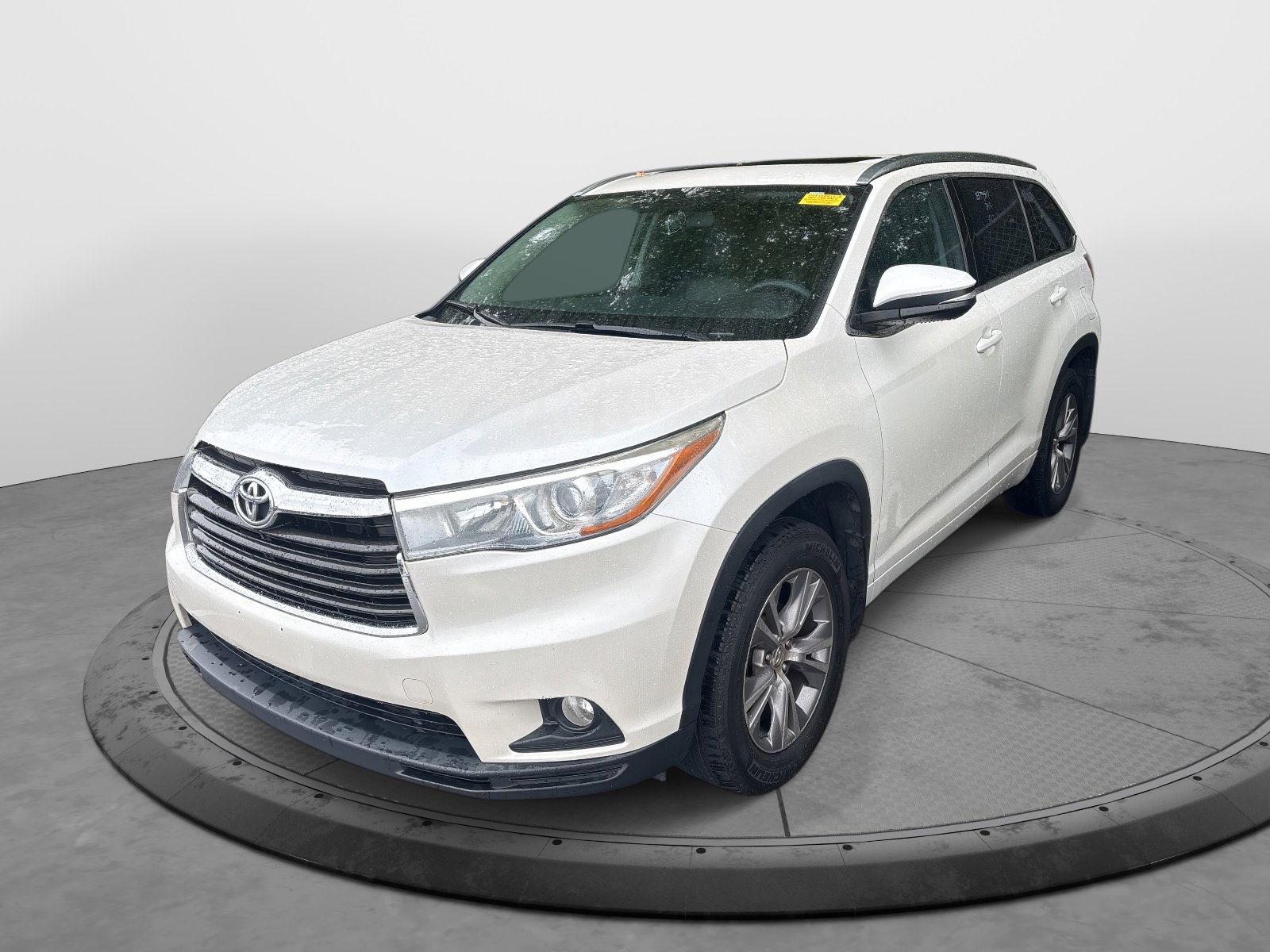 2015 Toyota Highlander XLE photo 3