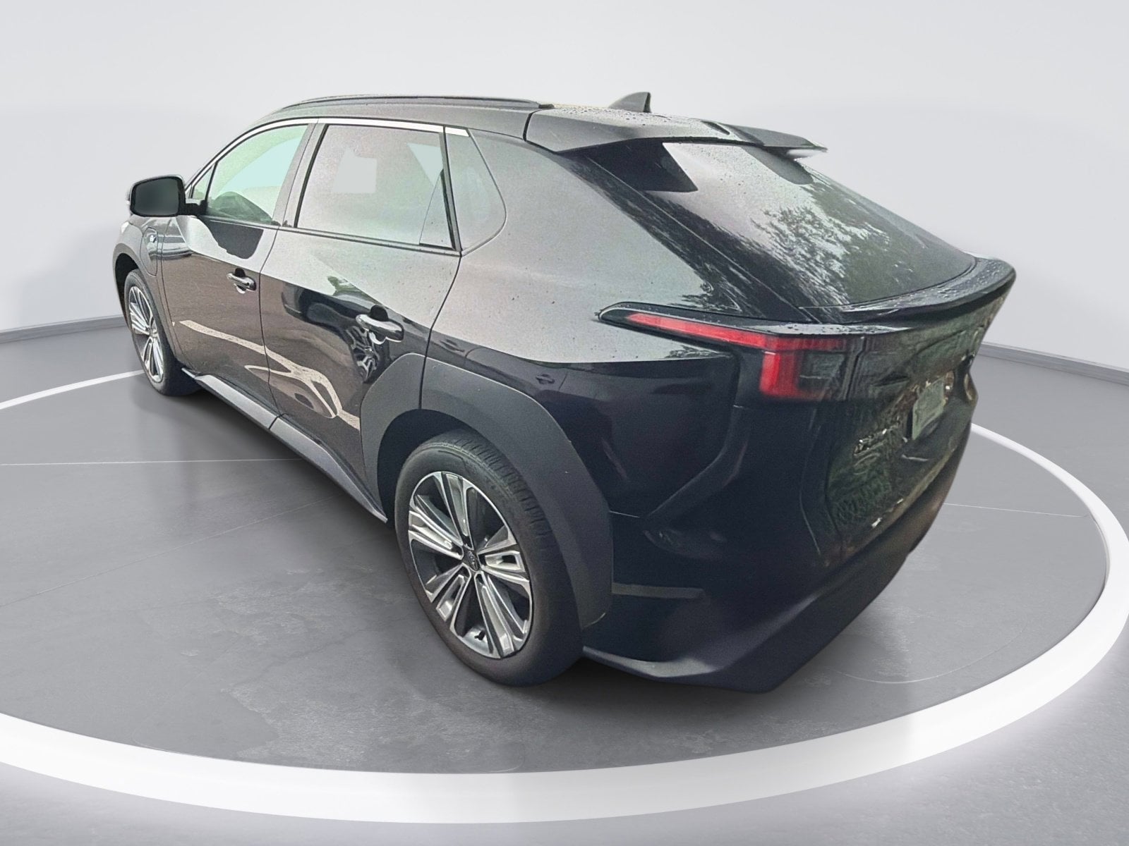 2023 Subaru Solterra Touring photo 6