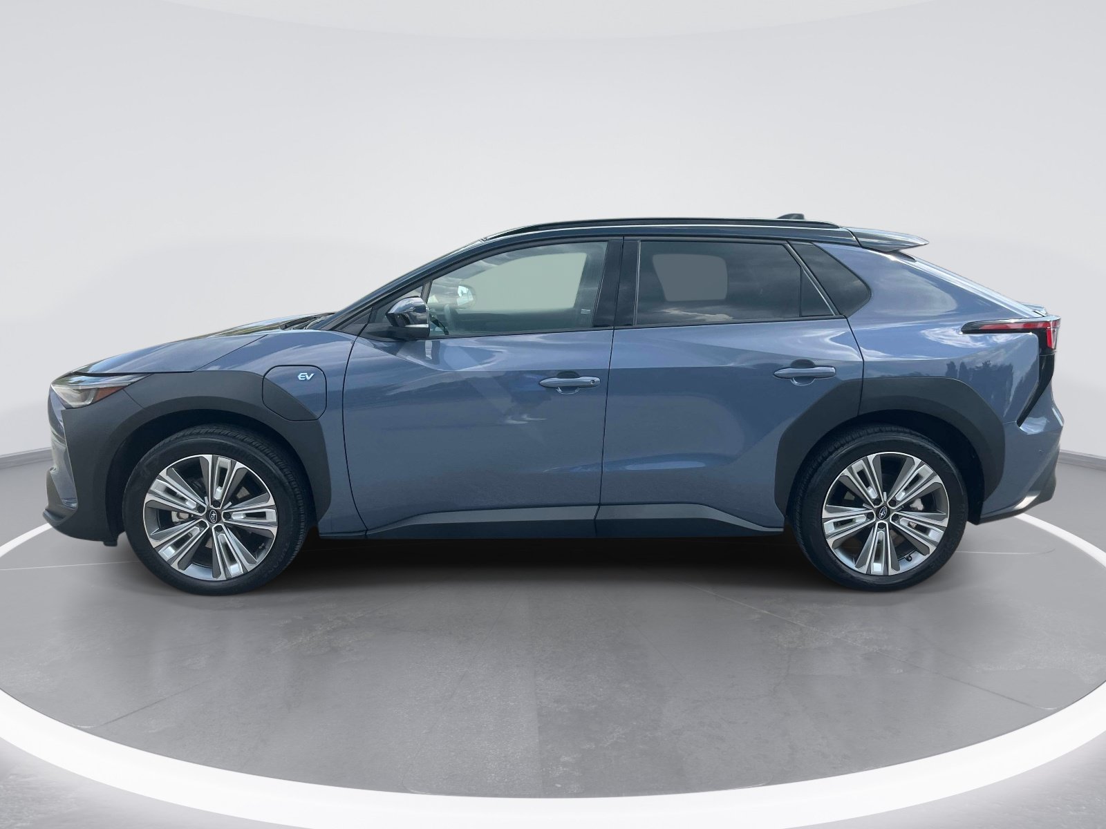 2023 Subaru Solterra Touring