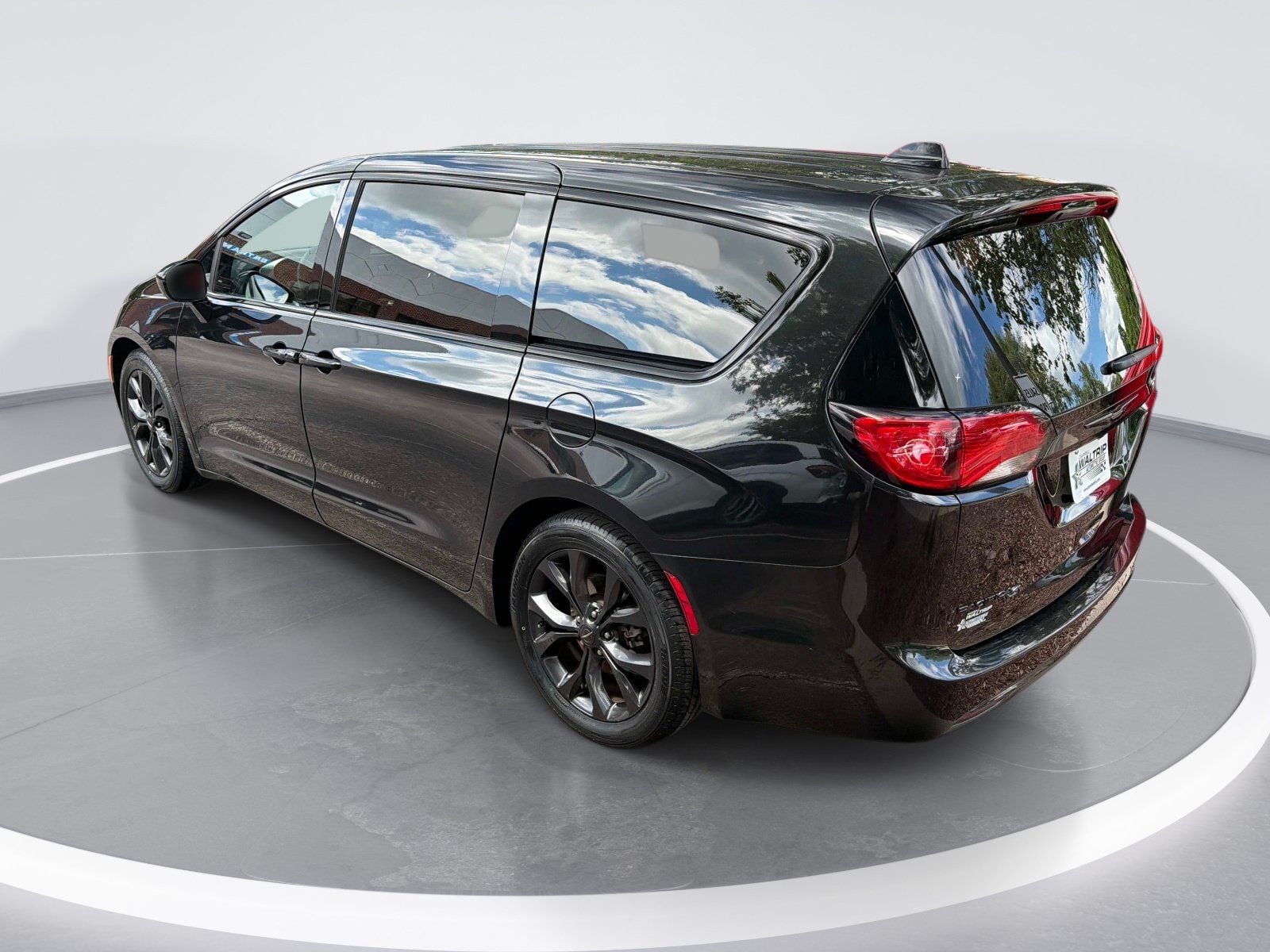 Chrysler Pacifica Touring Plus