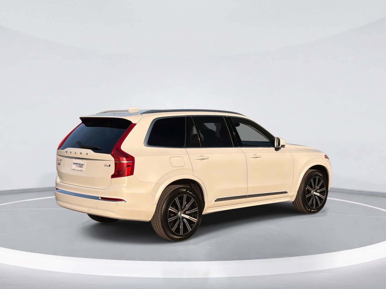 2025 Volvo XC90 Plus photo 3