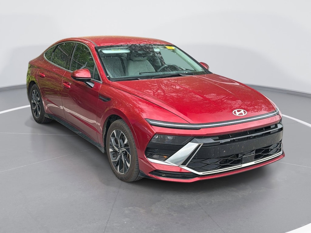 Used 2024 Hyundai Sonata SEL Sedan