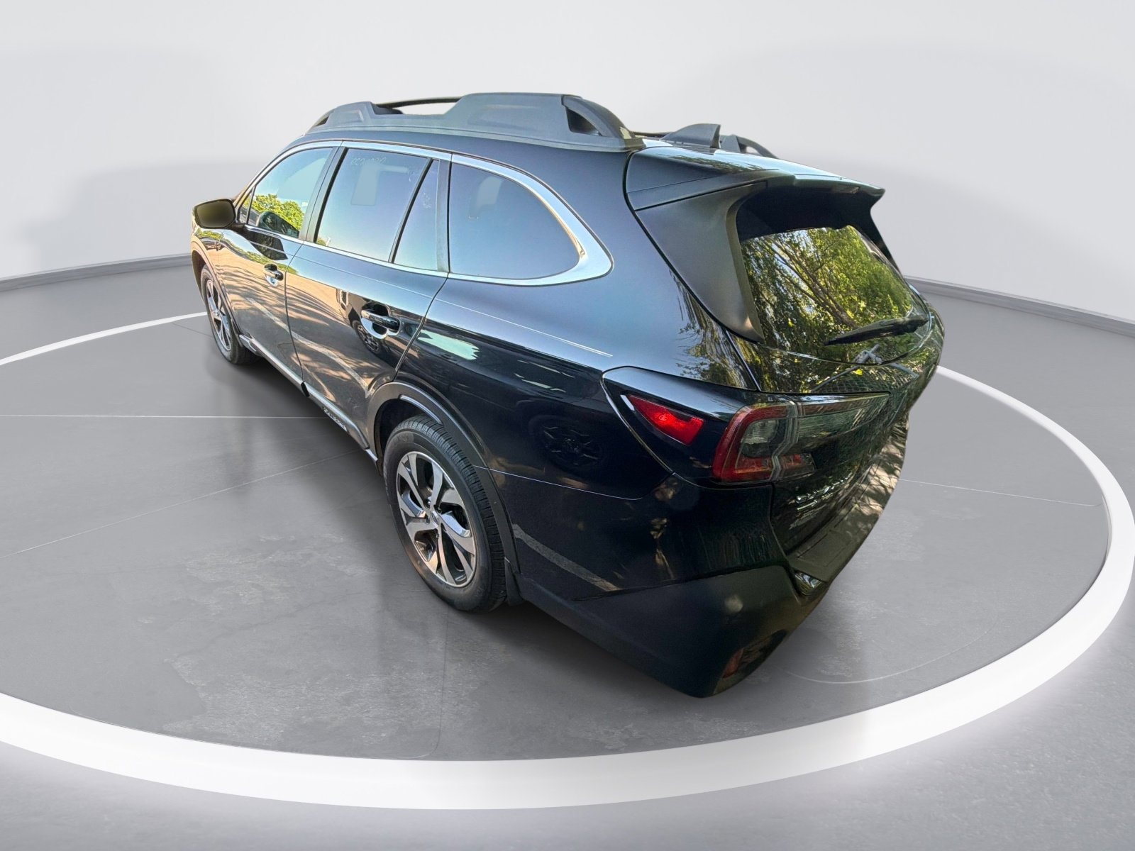 2020 Subaru Outback Limited photo 6