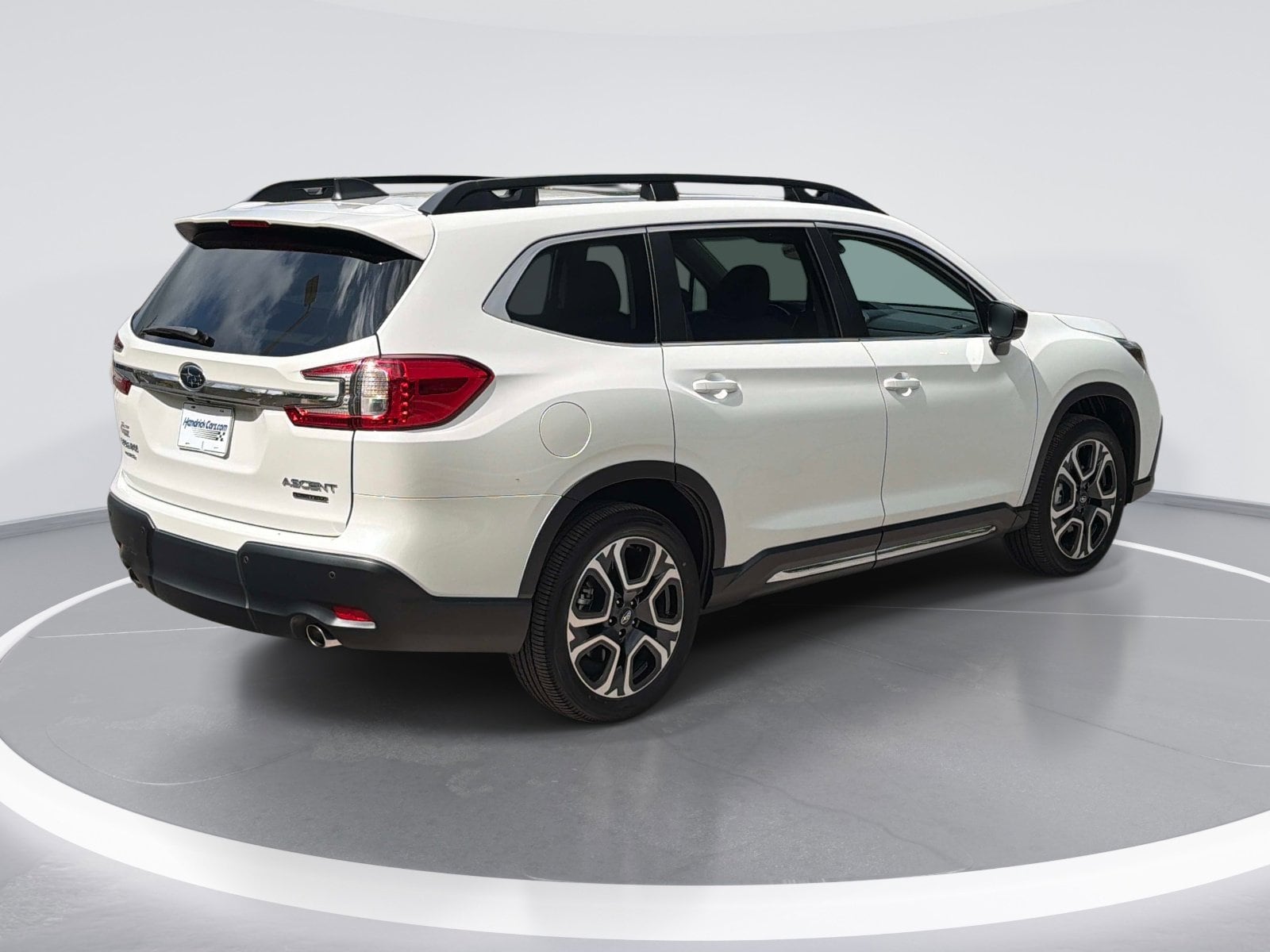 2026 Subaru Ascent Limited photo 3