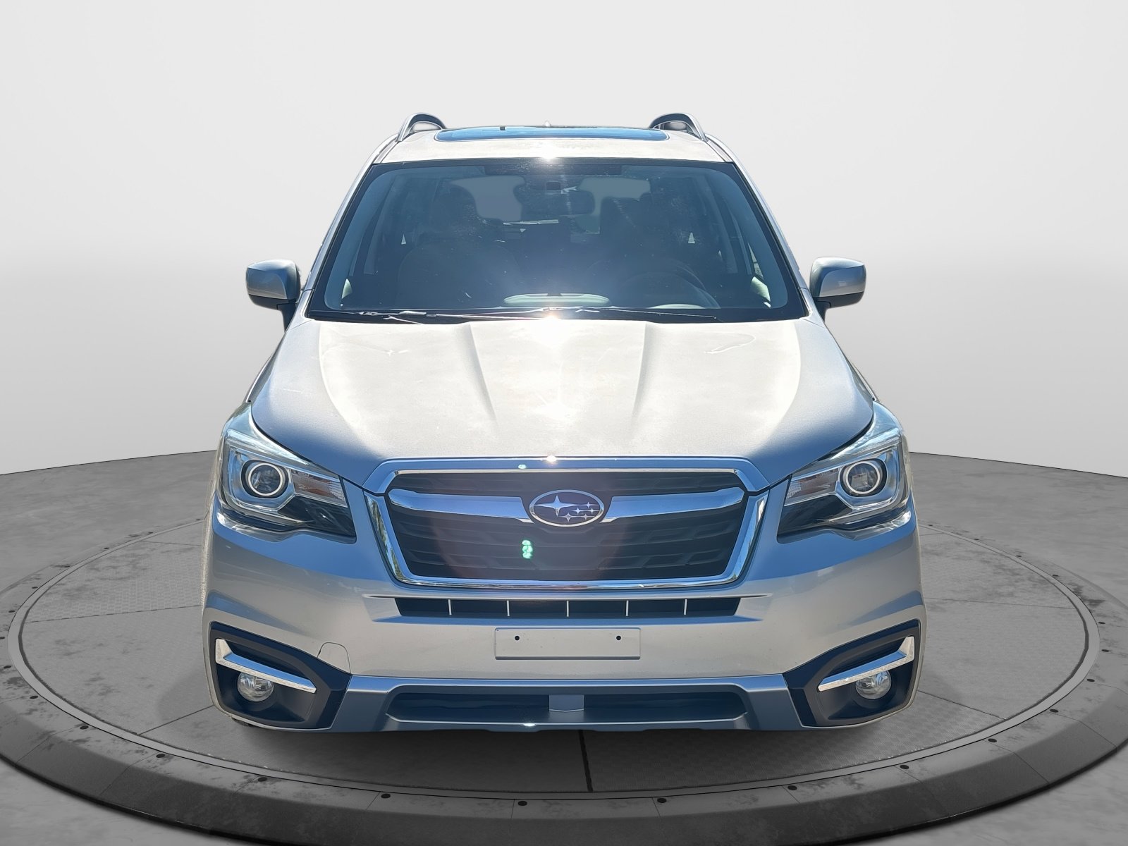 2017 Subaru Forester Limited photo 3