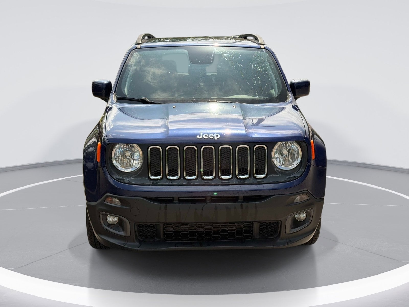 2018 Jeep Renegade Latitude photo 2