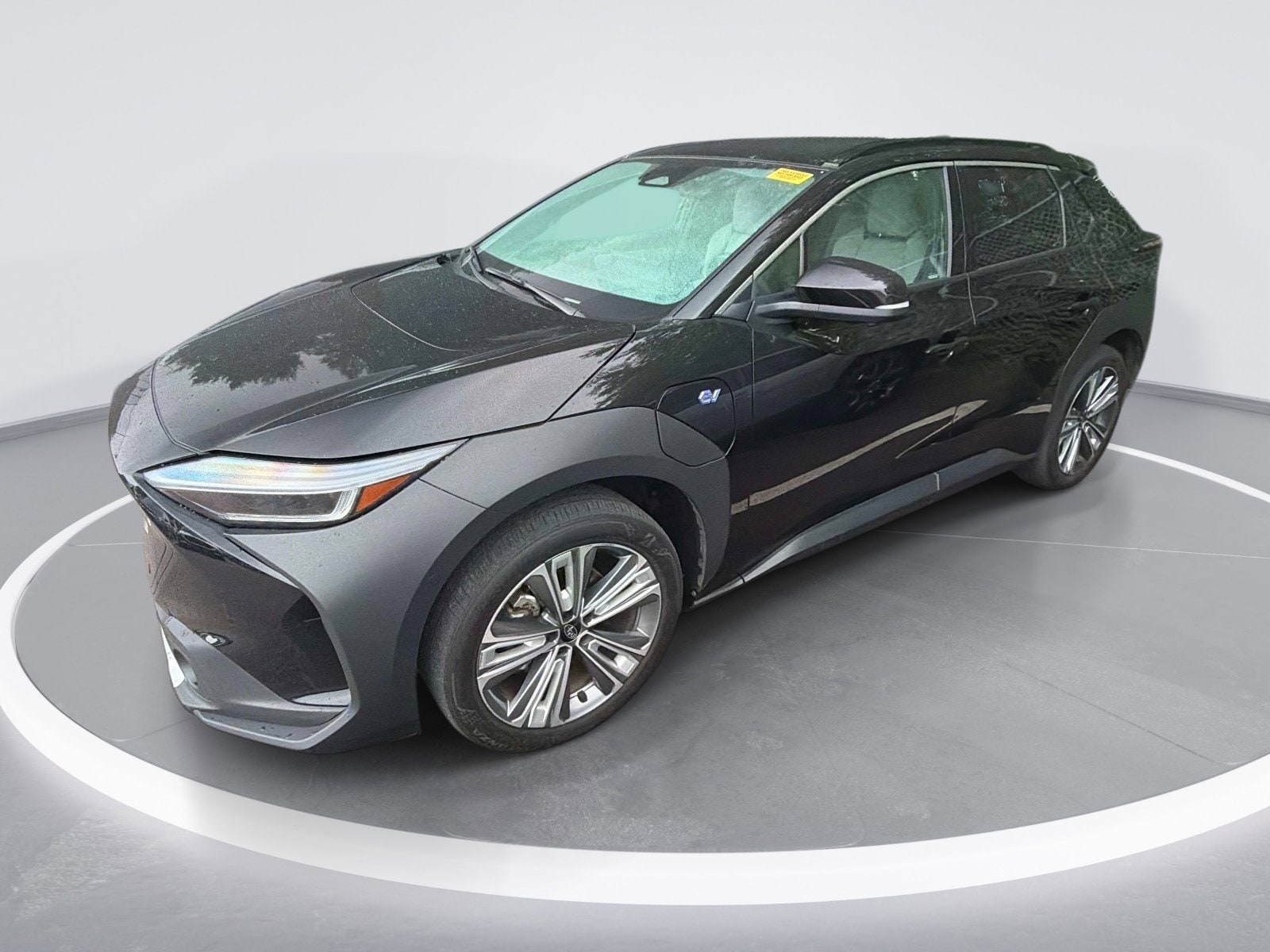 2023 Subaru Solterra Touring photo 5