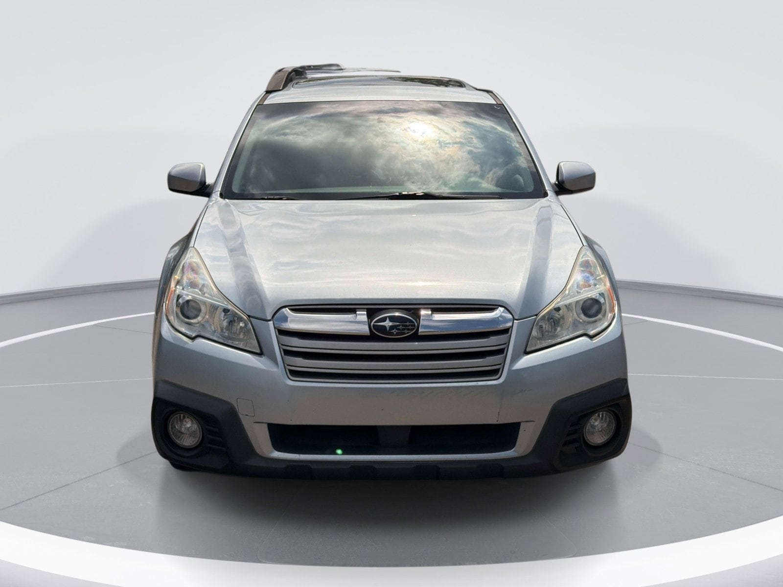 2014 Subaru Outback 2.5i Premium photo 2