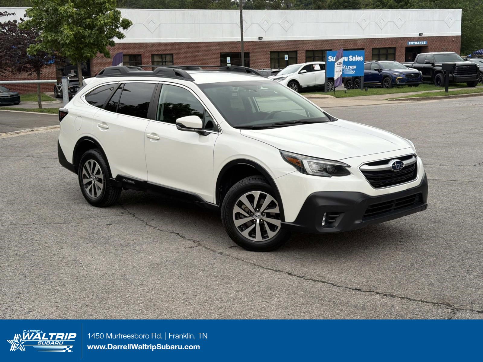 2022 Subaru Outback Premium's photo