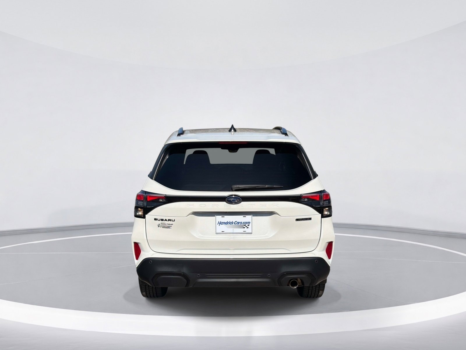 2026 Subaru Forester Touring photo 3