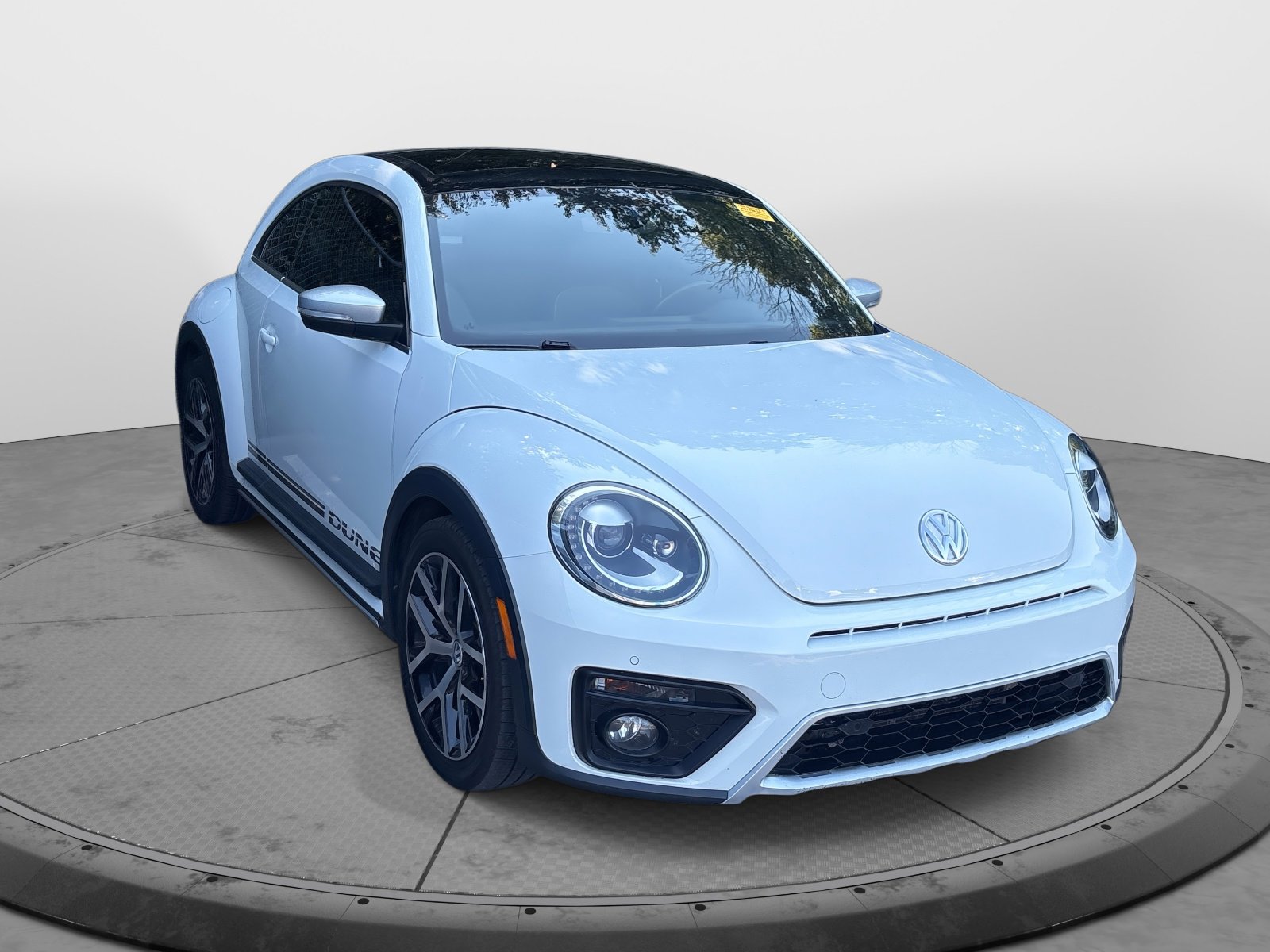 2018 Volkswagen Beetle Dune
