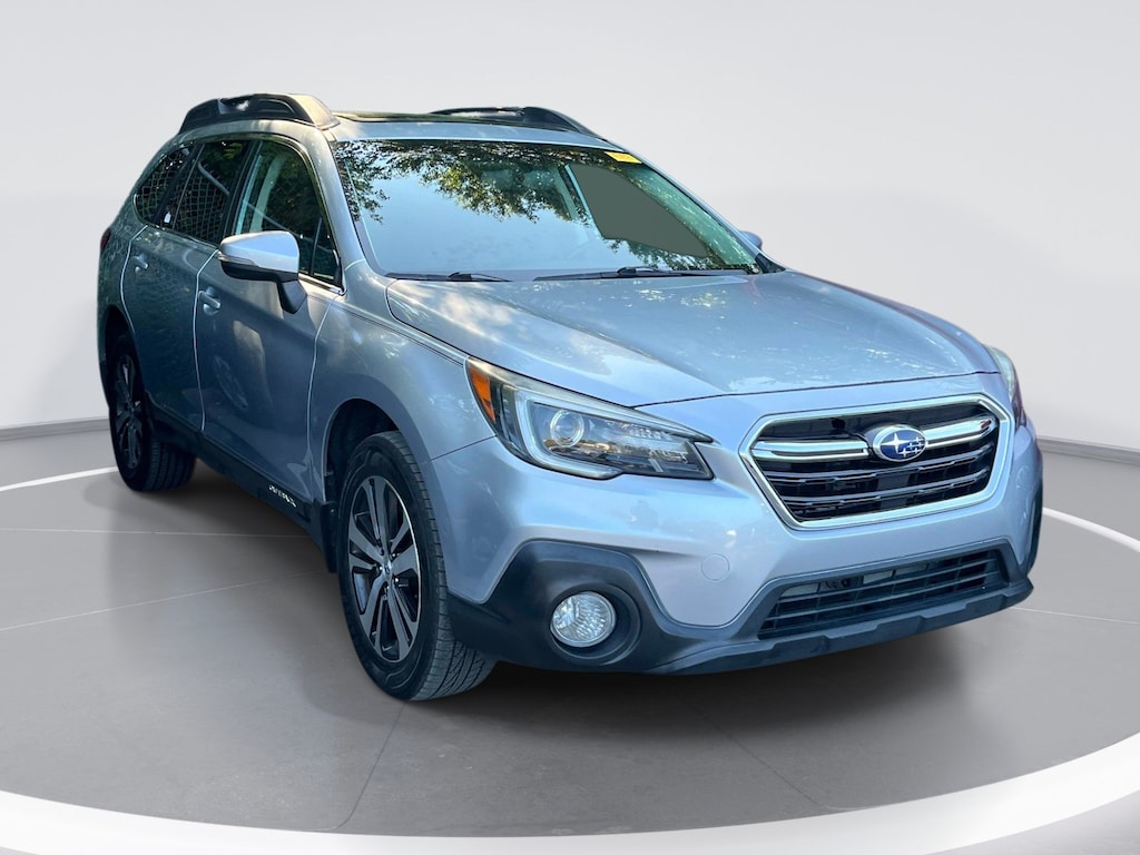 Used 2018 Subaru Outback Limited SUV