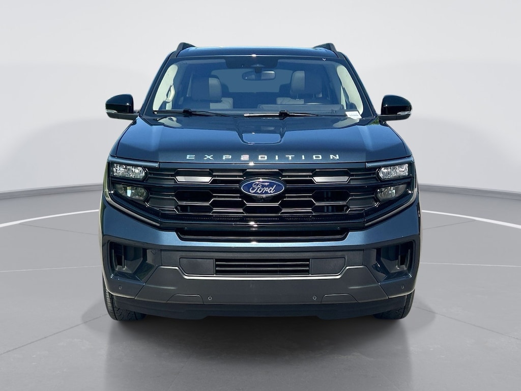 Used 2025 Ford Expedition Max Active SUV