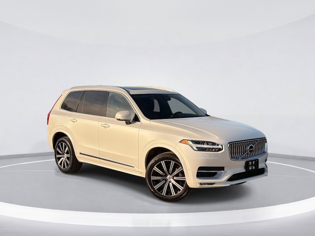 Used 2025 Volvo XC90 Plus SUV
