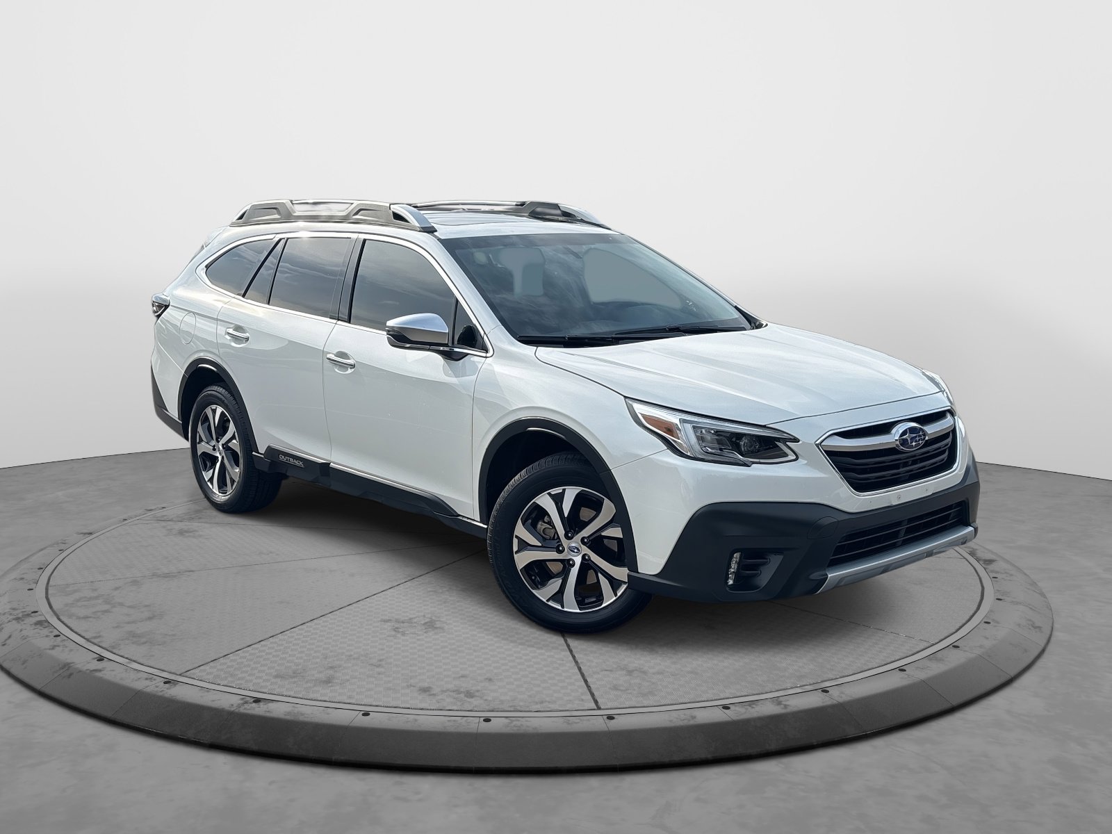 2021 Subaru Outback Touring XT photo 2