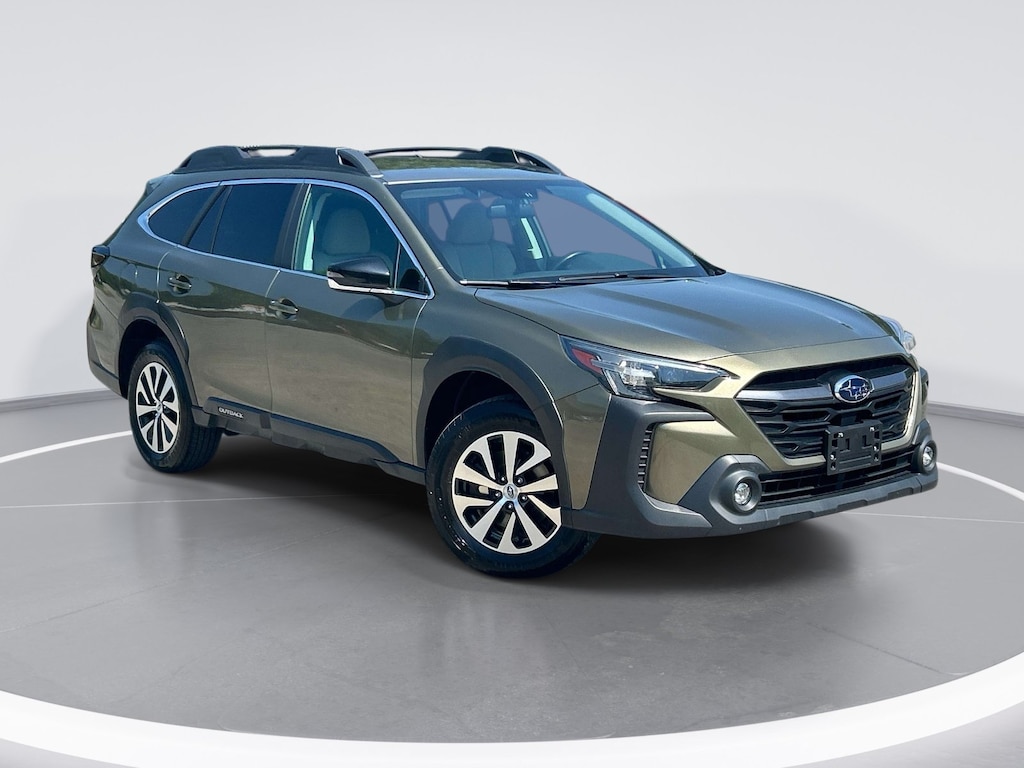 Used 2023 Subaru Outback Premium SUV